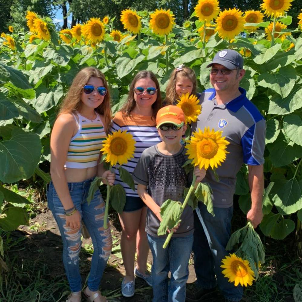 Meet your Posher, Amber